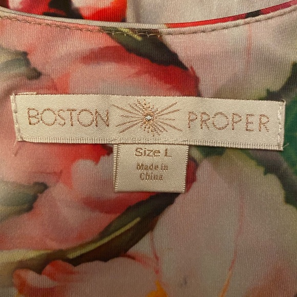 Boston Proper tropical floral animal print blouse size L EUC - Picture 3 of 4